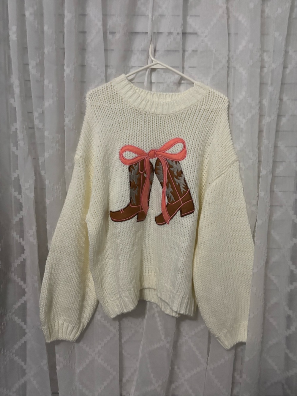 NWT Altr’d State Cream Knit Pink Bow & Boots Sweater